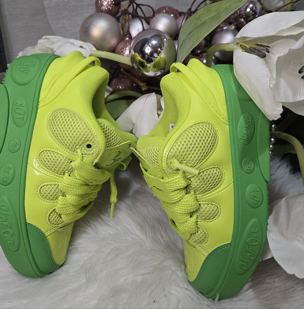 PUMA x Lamelo Ball LaFrance Assist Lifestyle Shoes womens Green Lime Grinch New - Picture 2 of 12